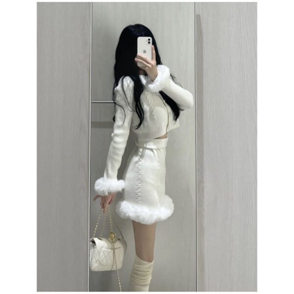 Autumn And Winter Women's Gentle Knitted Dress Two-piece Set - Image 3