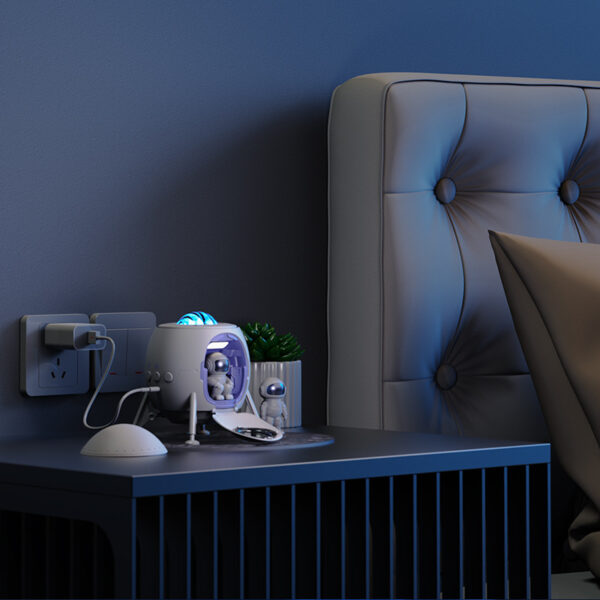 Astronaut Starry Sky Projection Lamp Ambience Light Bedside Decoration - Image 2